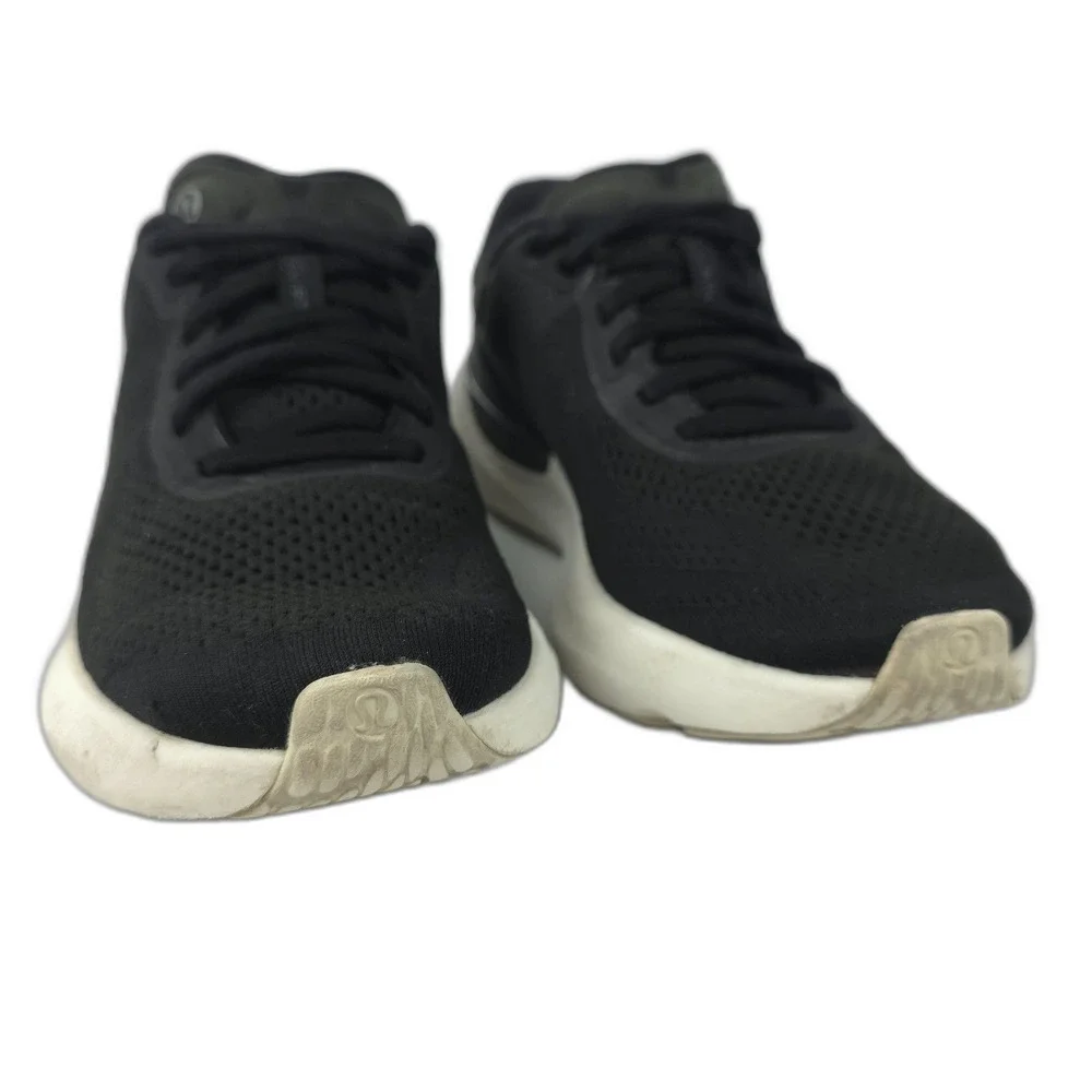 LULULEMON Beyondfeel Running Shoe Black Bone Rover Athleisure Sporty Clean Girl